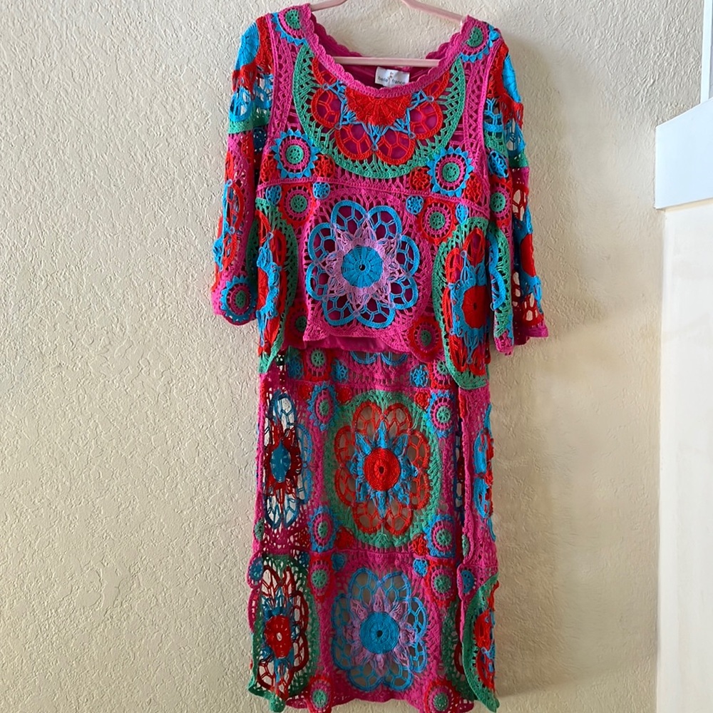 Belle France Hi Low Crochet top vibrant colors. Medium NWT.